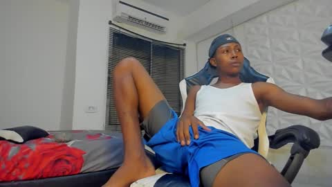 Snapshot of jax_maliq chatting on 09-17-25, 02:13 jax_maliq online show from 09-17-25, 02:13