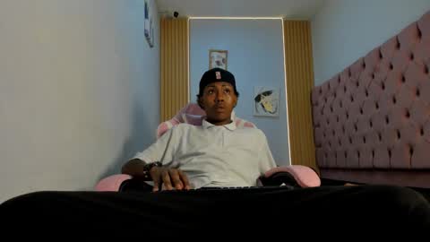 Snapshot of jax_maliq chatting on 10-07-25, 01:47 jax_maliq online show from 10-07-25, 01:47