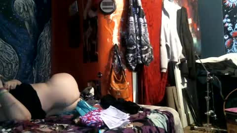 Snapshot of jax_skyfallin chatting on 02-09-25, 10:42 jaxxx666 online show from 02-09-25, 10:42