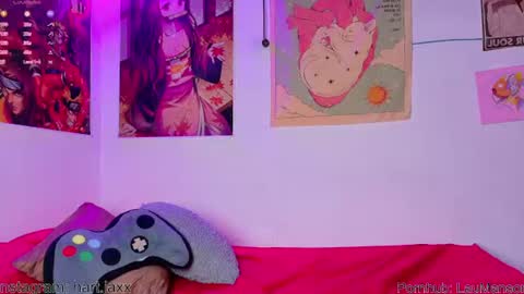 Jax and Jinx online show from 06-17-26, 01:08