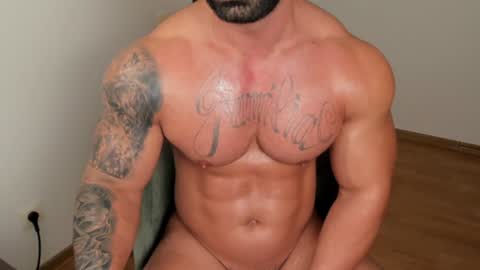 Snapshot of jaxonhunk chatting on 12-19-24, 08:02 JaxonHunk online show from 12-19-24, 08:02