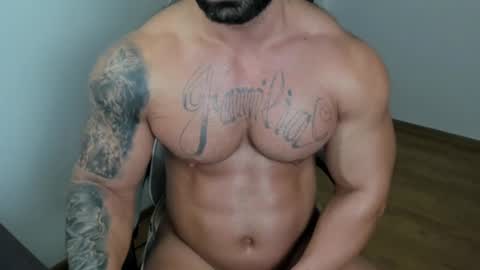 Snapshot of jaxonhunk chatting on 02-16-25, 11:37 JaxonHunk online show from 02-16-25, 11:37