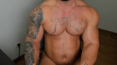 Snapshot of jaxonhunk chatting on 03-07-25, 07:16 JaxonHunk online show from 03-07-25, 07:16