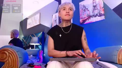 Snapshot of jaxwolf_ chatting on 02-22-26, 03:40 JAX online show from 02-22-26, 03:40