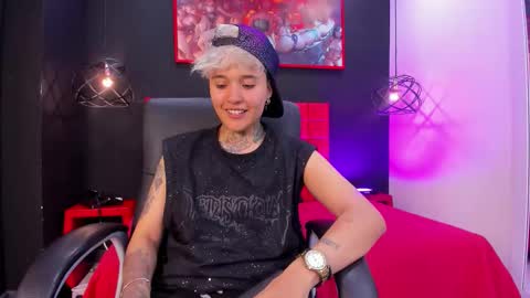 Snapshot of jaxwolf_ chatting on 03-25-26, 03:34 JAX online show from 03-25-26, 03:34