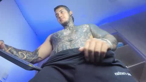 Michael independient model online show from 02-27-26, 06:30