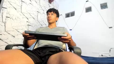 Jay online show from 02-06-26, 10:40