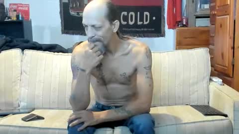 Snapshot of jay_short7863 chatting on 02-17-26, 03:29 O F jay short786 online show from 02-17-26, 03:29