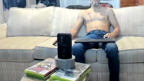 Snapshot of jay_short7863 chatting on 02-21-26, 05:25 O F jay short786 online show from 02-21-26, 05:25