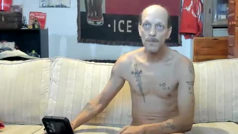 Snapshot of jay_short7863 chatting on 03-13-26, 02:01 O F jay short786 online show from 03-13-26, 02:01