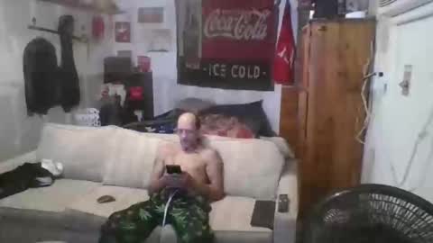 Snapshot of jay_short7863 chatting on 03-20-26, 03:17 O F jay short786 online show from 03-20-26, 03:17