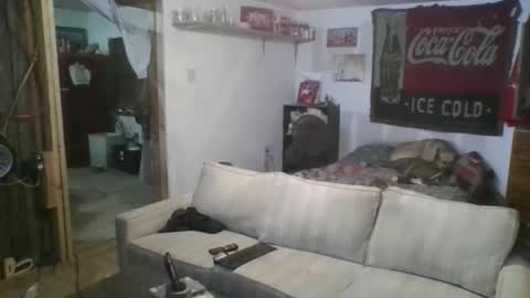 Snapshot of jay_short7863 chatting on 03-21-26, 08:19 O F jay short786 online show from 03-21-26, 08:19