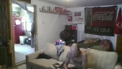 Snapshot of jay_short7863 chatting on 03-21-26, 08:23 O F jay short786 online show from 03-21-26, 08:23