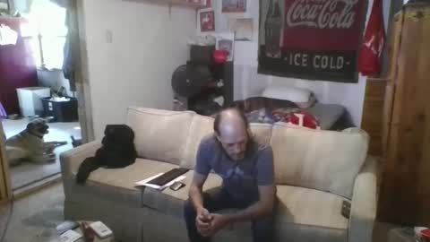 Snapshot of jay_short7863 chatting on 03-25-26, 09:43 O F jay short786 online show from 03-25-26, 09:43