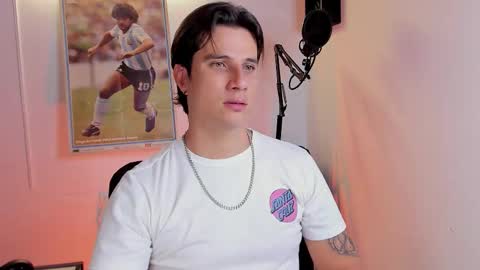 Jay Alvarrez online show from 10-20-25, 06:41