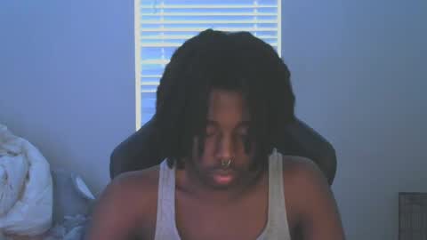 Snapshot of jaybry05 chatting on 09-21-25, 02:19 jay online show from 09-21-25, 02:19