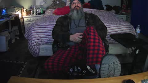 Grand Zaddy or Jay its casual online show from 12-22-24, 05:01
