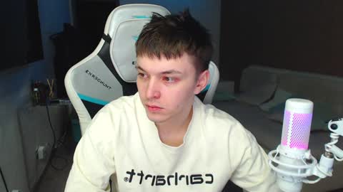 Jayce online show from 12-20-24, 02:19