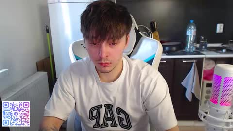 Snapshot of jayce_icestone chatting on 03-12-26, 12:22 Jayce online show from 03-12-26, 12:22