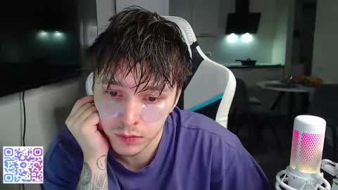 Snapshot of jayce_icestone chatting on 03-19-26, 01:37 Jayce online show from 03-19-26, 01:37