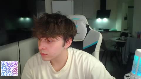 Jayce online show from 05-04-26, 05:53