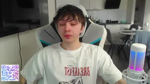 Jayce online show from 05-06-26, 03:46