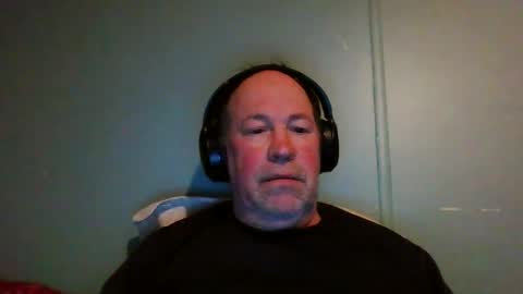 Snapshot of jaycu1962 chatting on 01-26-25, 07:53 Jay online show from 01-26-25, 07:53