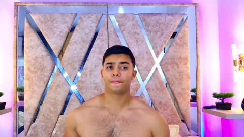 jayd_muscle online show from 12-19-25, 04:52