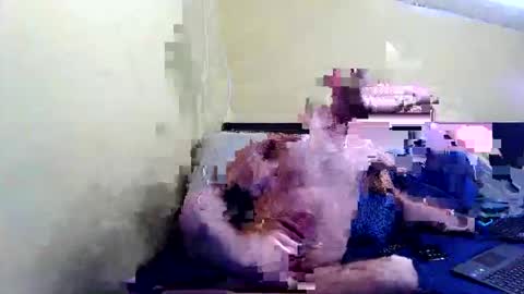 HUngBtmFl online show from 02-25-26, 02:37