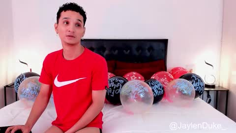 Jaylen and duke online show from 12-20-25, 12:01