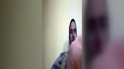 Snapshot of jayme3367 chatting on 06-12-26, 02:49 jayme3367 online show from 06-12-26, 02:49