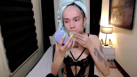 Anne Fox online show from 04-05-26, 06:10