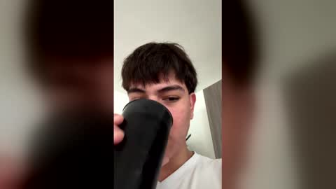 Snapshot of jaythomax chatting on 02-24-26, 06:28 jaythomax online show from 02-24-26, 06:28