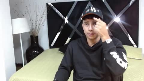 jaze_bradley online show from 03-11-25, 11:23