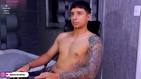 jaze_bradley online show from 09-25-25, 11:25