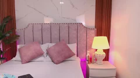 Snapshot of jazmin_606 chatting on 10-04-25, 05:55 Jazmin online show from 10-04-25, 05:55