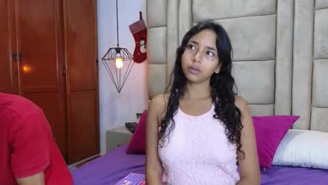 jazmin_and_jose online show from 12-14-25, 01:27
