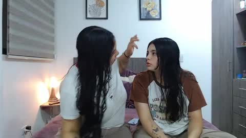 Jazmin and Scarlett online show from 03-28-26, 09:42