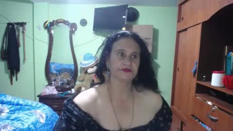 jazmim online show from 02-08-25, 01:11