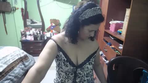jazmim online show from 09-28-25, 12:32