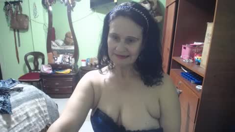 jazmim online show from 10-01-25, 01:11