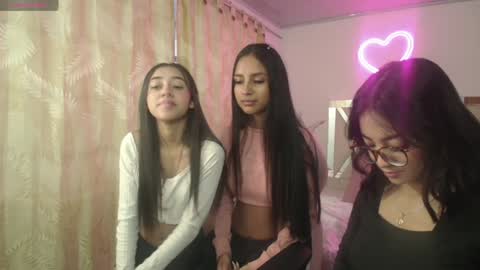 Jazmin  online show from 12-15-24, 12:17