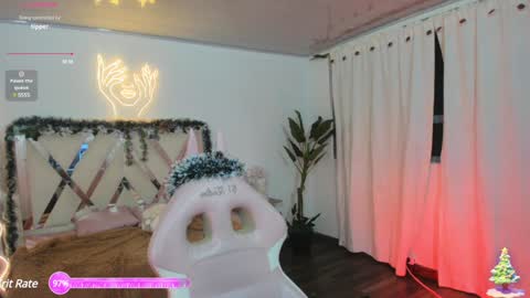 Jazmin  online show from 12-20-24, 01:25