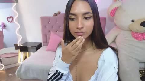 Jazmin  online show from 03-03-25, 08:00