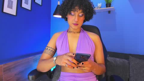 Jazmine Flower online show from 01-25-25, 05:18
