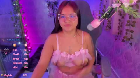 Snapshot of jazmineferrari1 chatting on 01-10-25, 12:47 Jazmine online show from 01-10-25, 12:47