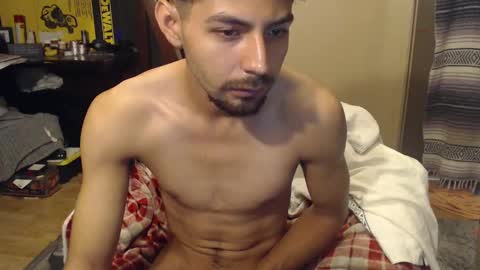 jbadlatin0 online show from 09-15-25, 05:13