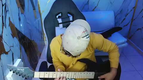 jbarto_ online show from 06-12-26, 12:42