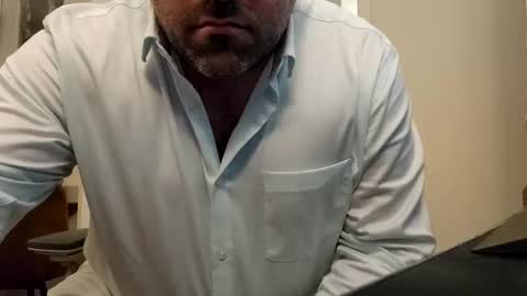 Snapshot of jbieber00007 chatting on 10-10-25, 10:25 jbieber00007 online show from 10-10-25, 10:25