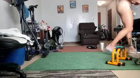 Snapshot of jbmck chatting on 10-02-25, 08:16 jackson bowling online show from 10-02-25, 08:16